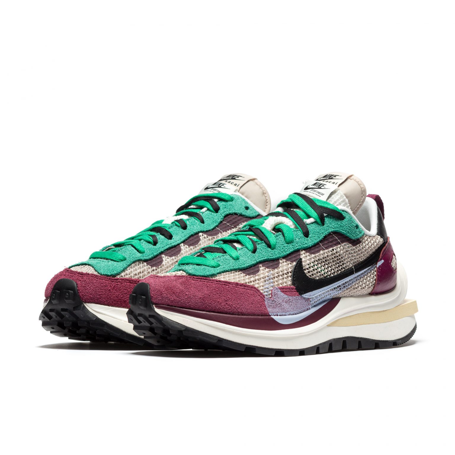 custom sacai x nike vaporwaffle