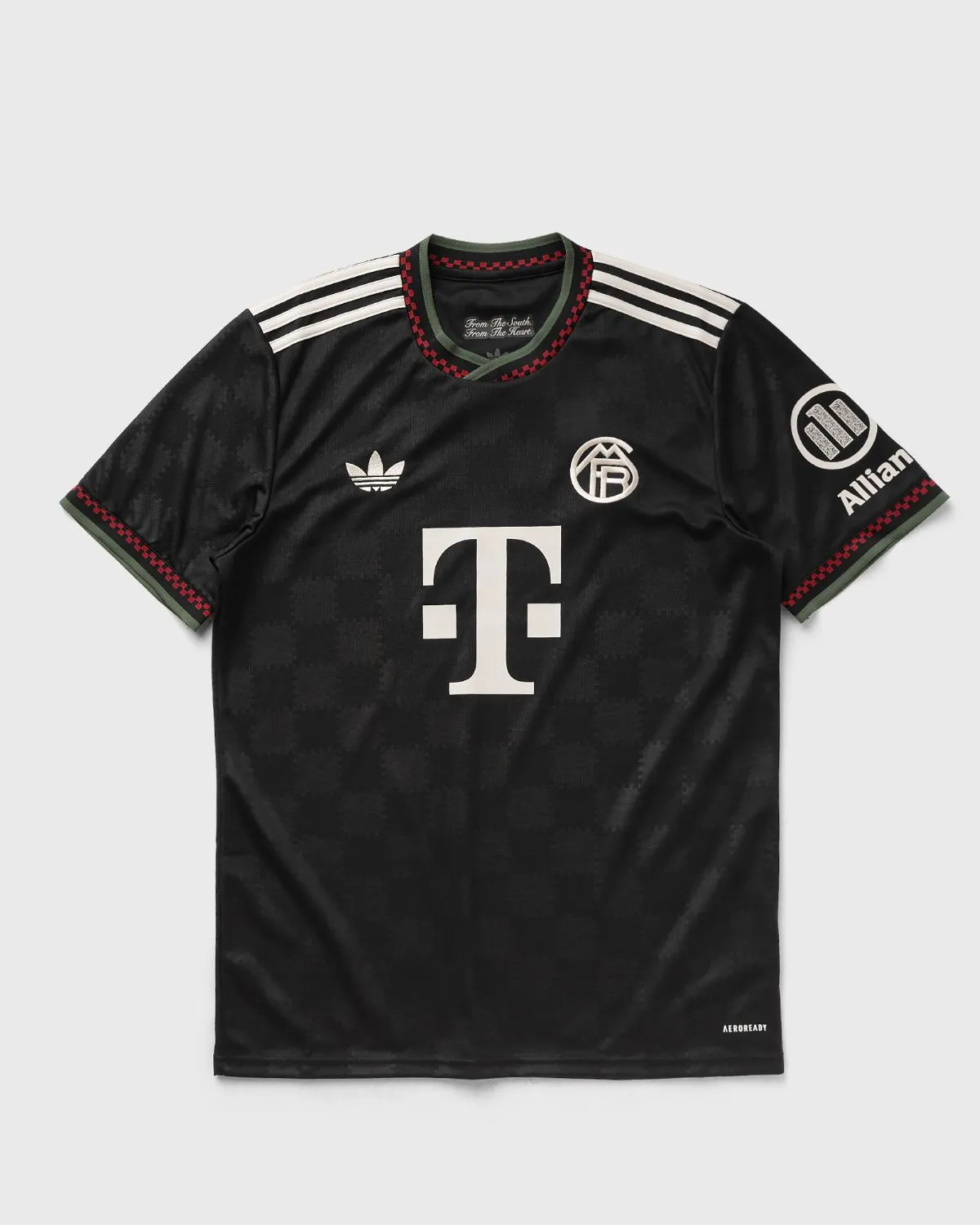 adidas FC Bayern München ユニフォーム BAYERN ADIDAS 2024/2025 FOOTBALL SOCCER THIRD JERSEY #25