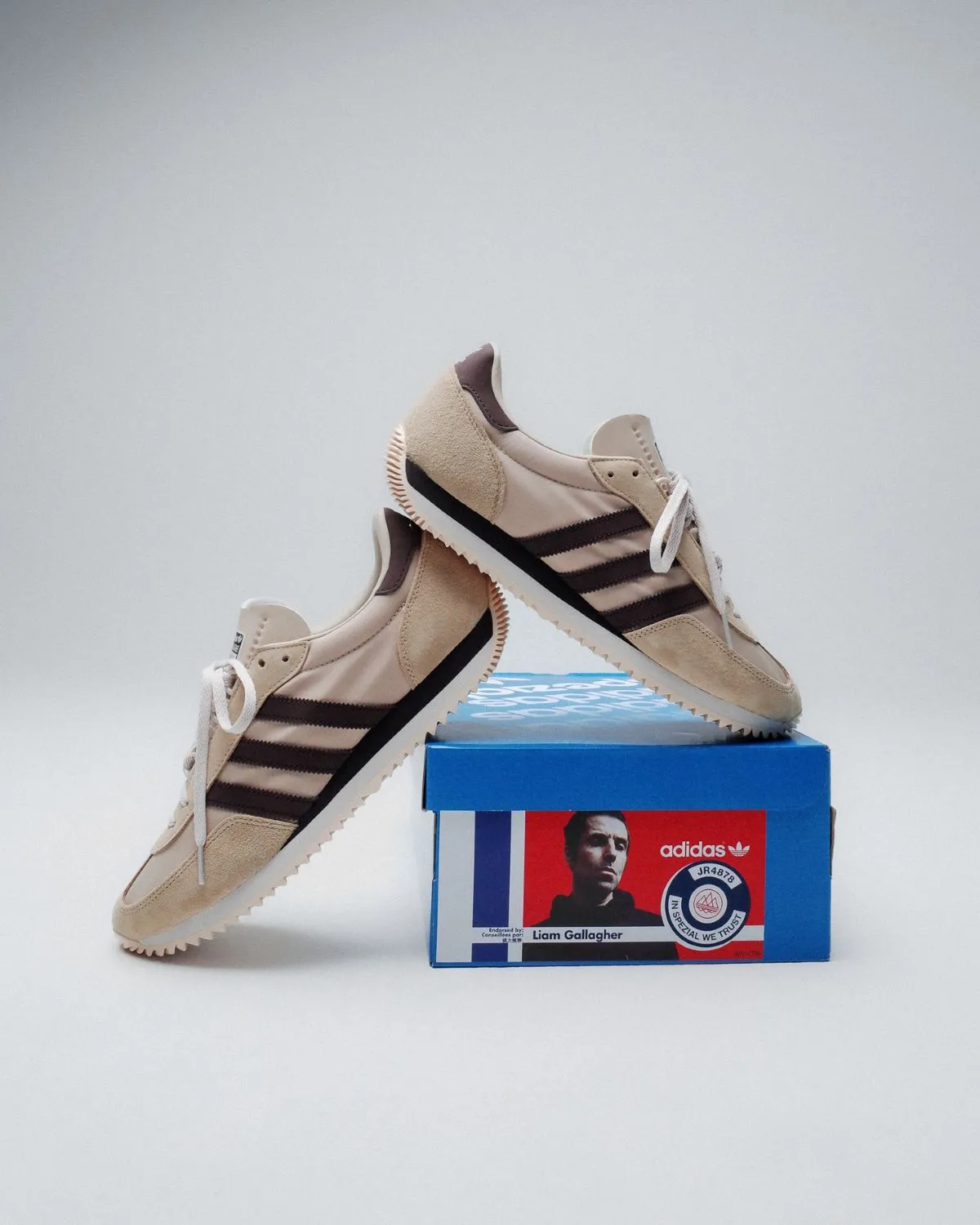 【UK限定】Oasis × adidas ジャージ pizza of death Oasis x adidas Spezial Release Info | Hypebeast